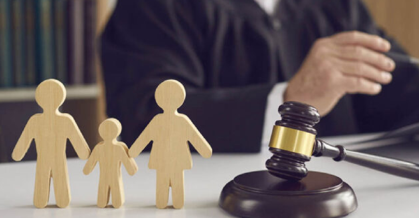 بهترین وکیل طلاق در کرج با مشاوره تخصصی