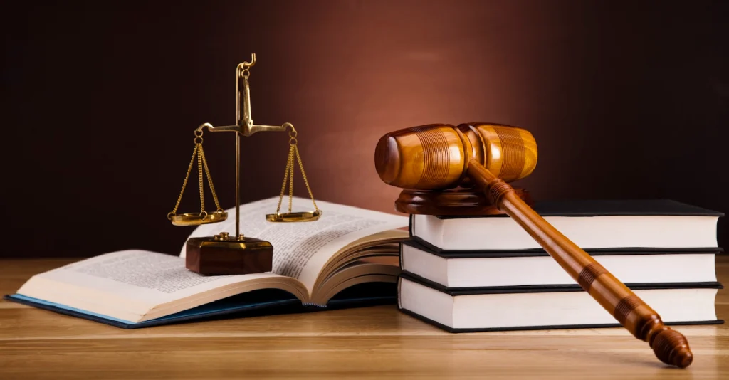 وکیل حقوقی در کرج