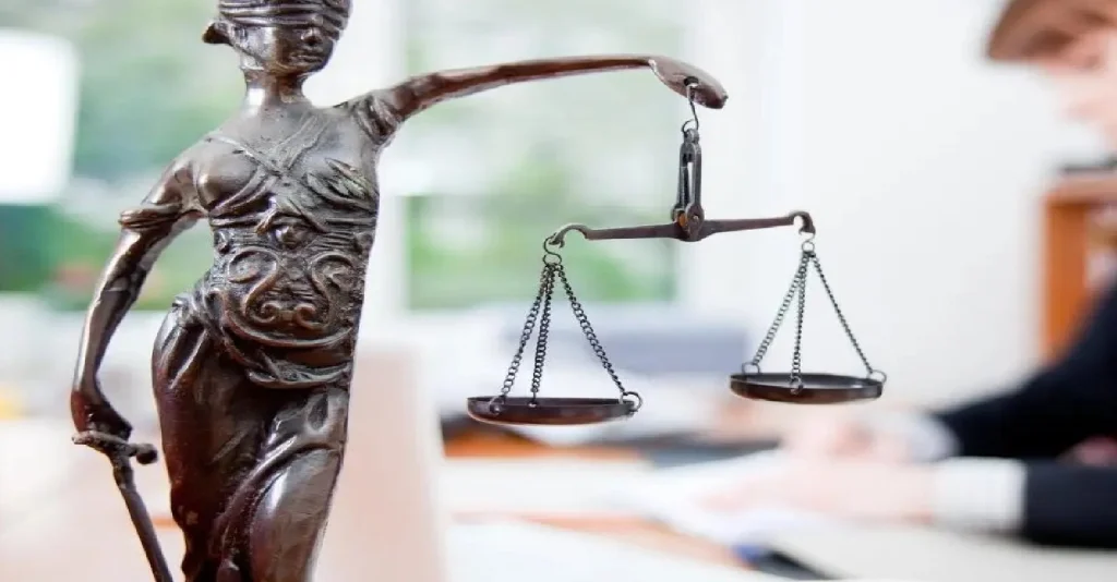 بهترین وکیل خانواده کرج