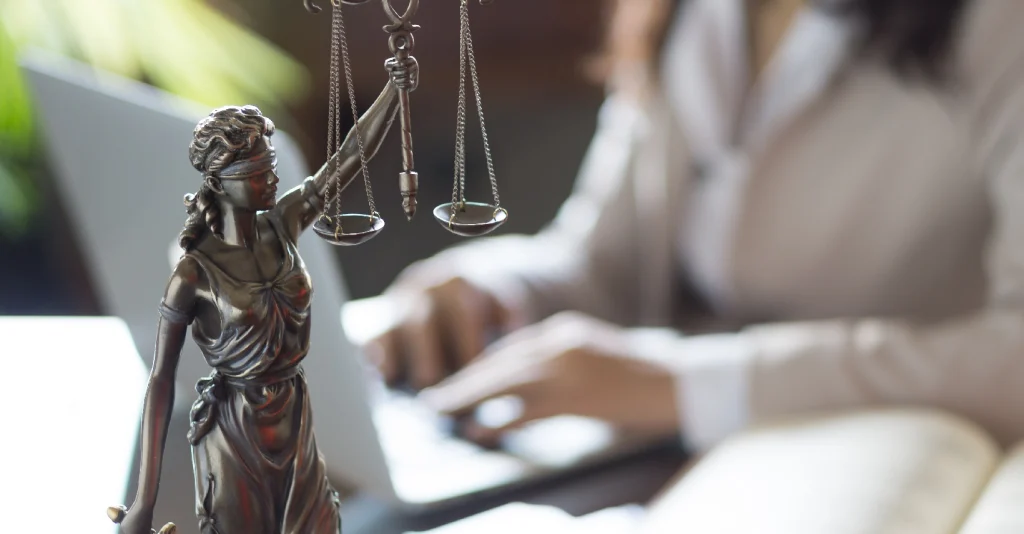 بهترین وکیل کیفری در کرج